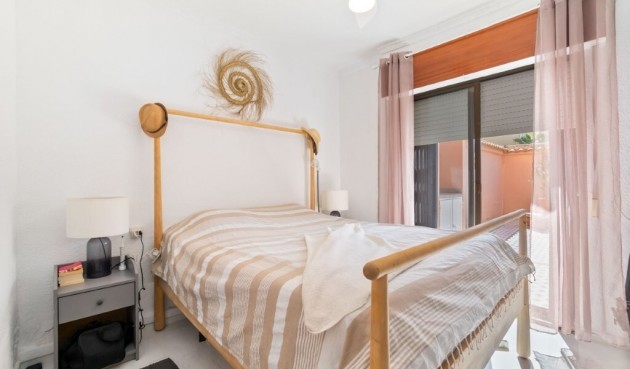 Reventa - Apartment -
Torrevieja - La Rosaleda