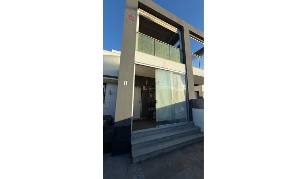 Brukt - Town House -
Torrevieja - aguas nuevas