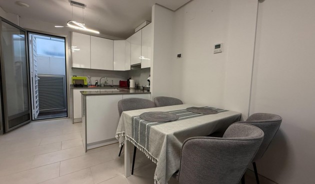 Brukt - Town House -
Torrevieja - aguas nuevas
