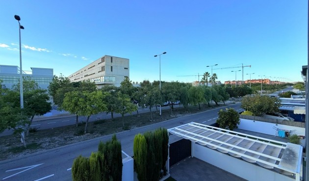 Brukt - Town House -
Torrevieja - aguas nuevas