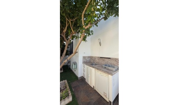 Brukt - Town House -
Torrevieja - aguas nuevas