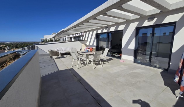 Brukt - Toppleilighet -
Campoamor - Dehesa De Campoamor