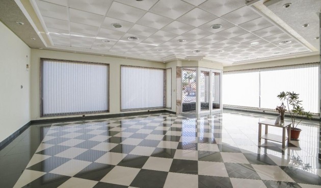 Brukt - Town House -
Los Alcazares - Centro