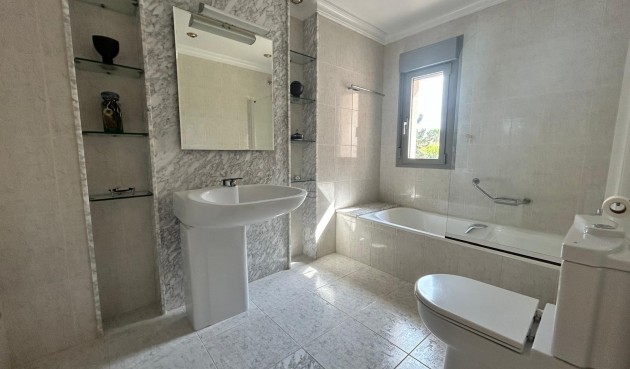 Brukt - Villa -
Ciudad Quesada - Costa Blanca Sur
