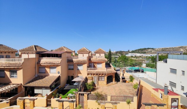 Brukt - Town House -
Guardamar del Segura - Costa Blanca