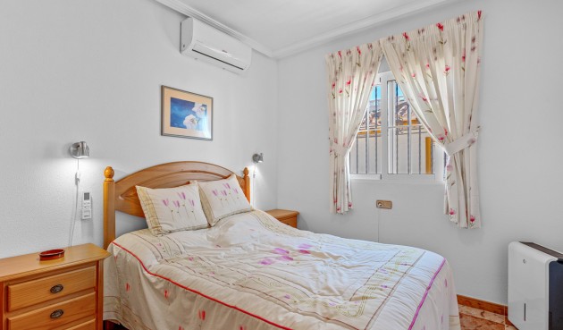 Brukt - Quad House -
Cabo Roig - Costa Blanca