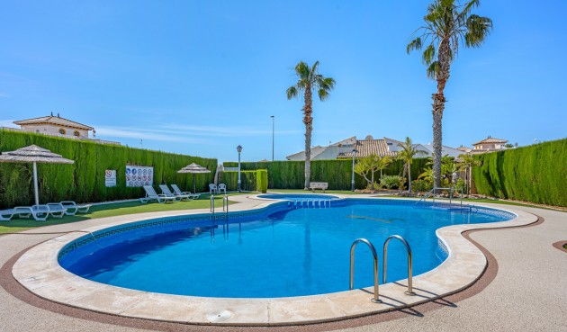 Brukt - Quad House -
Cabo Roig - Costa Blanca