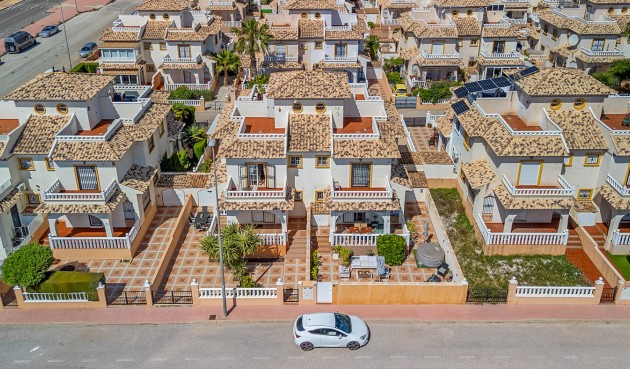 Brukt - Quad House -
Cabo Roig - Costa Blanca
