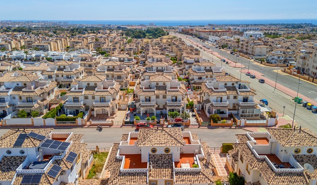 Brukt - Quad House -
Cabo Roig - Costa Blanca