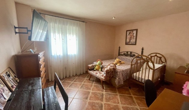 Brukt - Villa -
Formentera del Segura - Costa Blanca