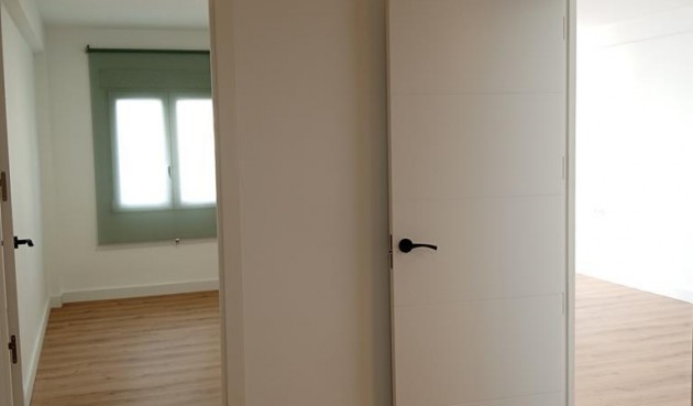 Återförsäljning - Apartment -
Torrevieja - El Molino