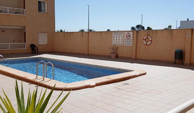 Resale - Apartment -
Los Montesinos - PUEBLO CENTRO