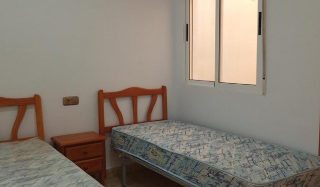 Resale - Apartment -
Los Montesinos - PUEBLO CENTRO
