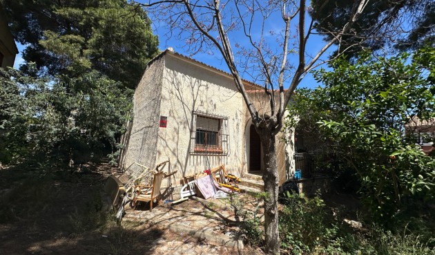 Återförsäljning - Villa -
Torrevieja - Costa Blanca