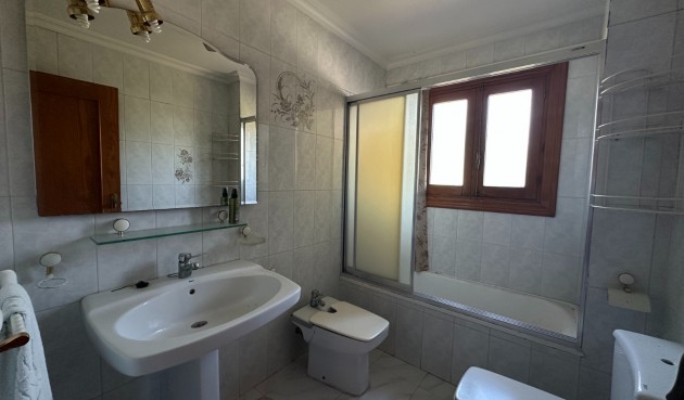 Återförsäljning - Villa -
Torrevieja - Costa Blanca