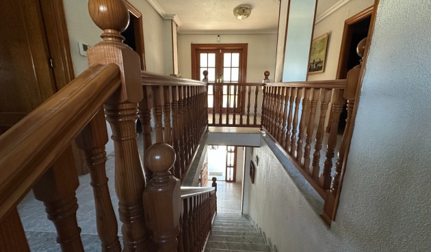 Återförsäljning - Villa -
Torrevieja - Costa Blanca