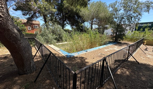 Återförsäljning - Villa -
Torrevieja - Costa Blanca