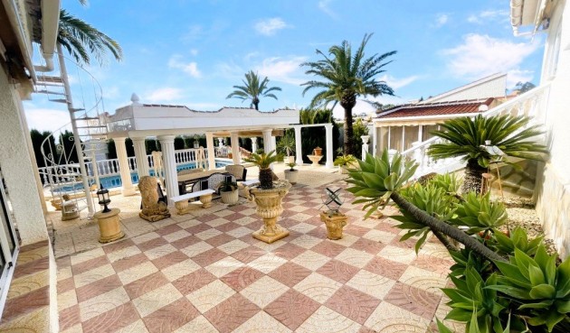 Brukt - Villa -
Ciudad Quesada - Costa Blanca