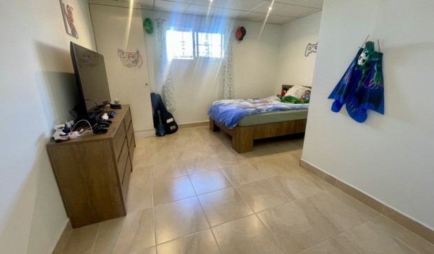 Brukt - Villa -
Urb. La Marina - Inland
