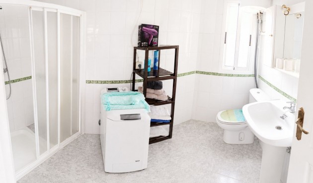 Återförsäljning - Apartment -
San Miguel de Salinas - Inland