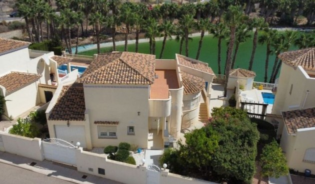Brukt - Villa -
Orihuela Costa - Costa Blanca