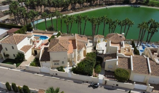 Brukt - Villa -
Orihuela Costa - Costa Blanca