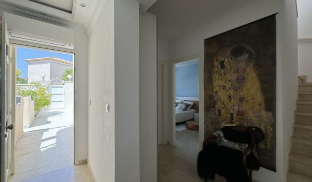 Brukt - Villa -
Orihuela Costa - Costa Blanca