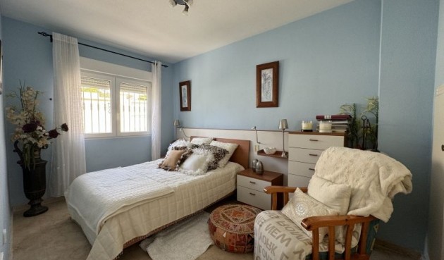 Brukt - Villa -
Orihuela Costa - Costa Blanca