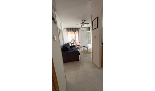 Resale - Apartment -
Torrevieja - Acequion