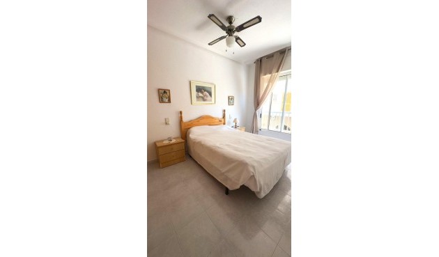Resale - Apartment -
Torrevieja - Acequion