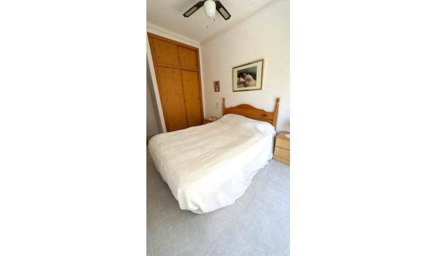 Resale - Apartment -
Torrevieja - Acequion