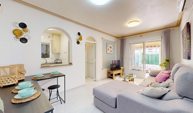 Brukt - Semi Detached -
San Miguel de Salinas - 03193