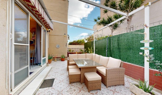 Brukt - Semi Detached -
San Miguel de Salinas - 03193