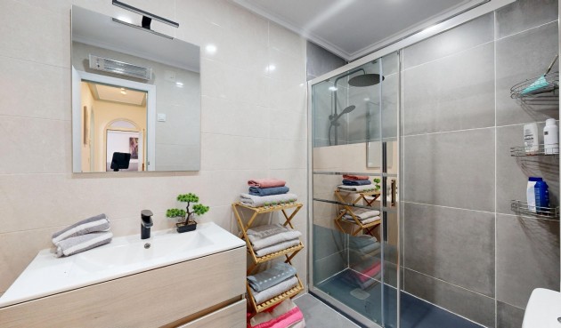 Brukt - Semi Detached -
San Miguel de Salinas - 03193
