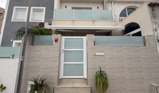 Brukt - Town House -
Torrevieja - El Chaparral
