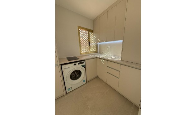 Brukt - Apartment -
Benidorm - Rincón de Loix