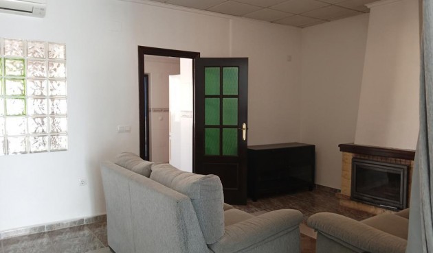 Brukt - Semi Detached -
Los Montesinos - PUEBLO CENTRO