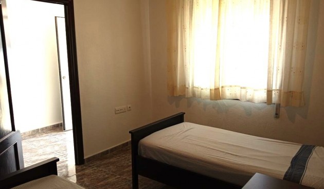 Brukt - Semi Detached -
Los Montesinos - PUEBLO CENTRO