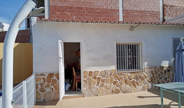 Brukt - Semi Detached -
Los Montesinos - PUEBLO CENTRO