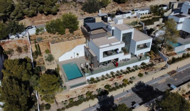 Brukt - Villa -
Altea - Costa Blanca