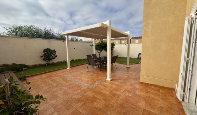 Återförsäljning - Villa -
Torrevieja - Costa Blanca