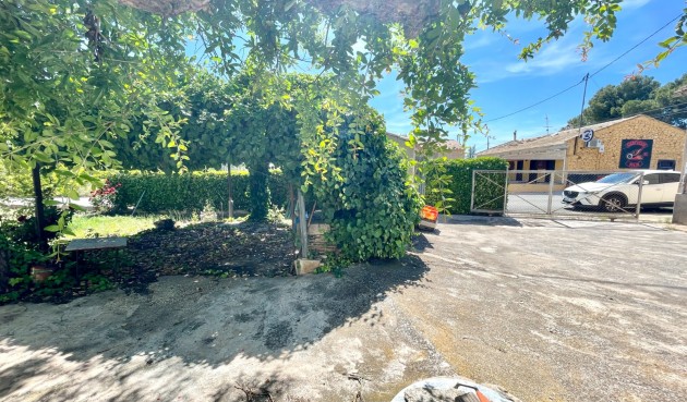 Brukt - Villa -
La Romana - Inland