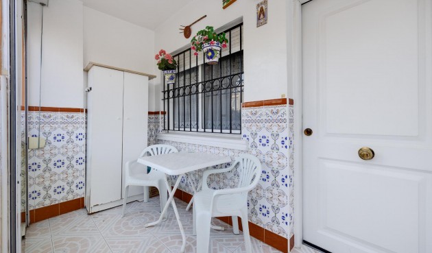 Återförsäljning - Bungalow -
Torrevieja - Costa Blanca