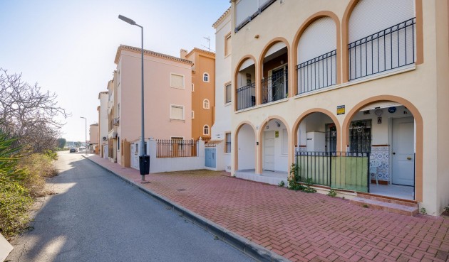 Återförsäljning - Bungalow -
Torrevieja - Costa Blanca