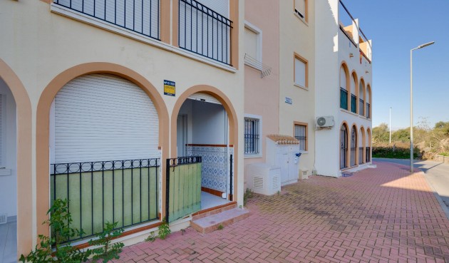 Återförsäljning - Bungalow -
Torrevieja - Costa Blanca