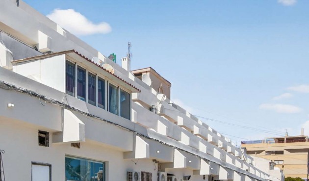 Brukt - Apartment -
Punta Prima - Costa Blanca