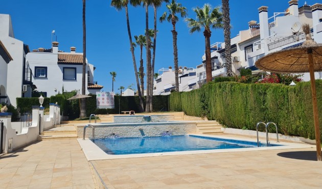 Brukt - Bungalow -
Villamartin - Costa Blanca