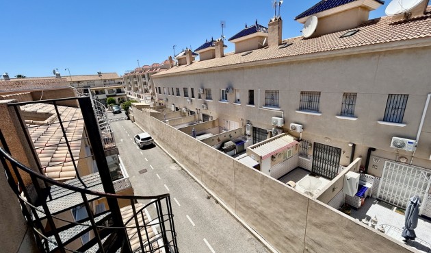 Brukt - Toppleilighet -
La Zenia - Costa Blanca