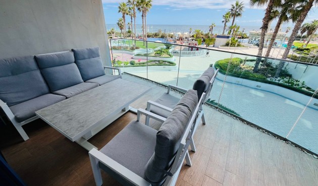 Brukt - Apartment -
Punta Prima - Costa Blanca