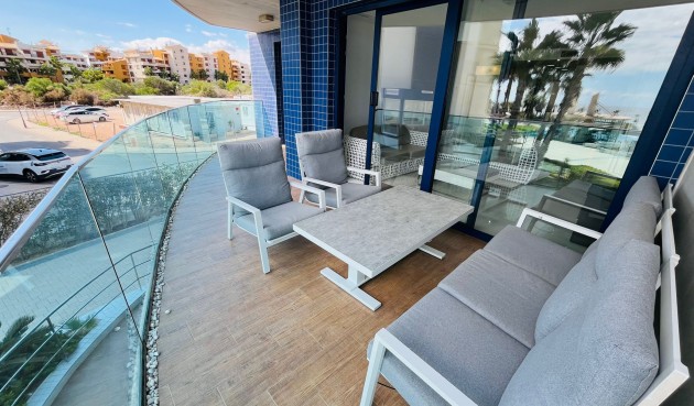 Brukt - Apartment -
Punta Prima - Costa Blanca